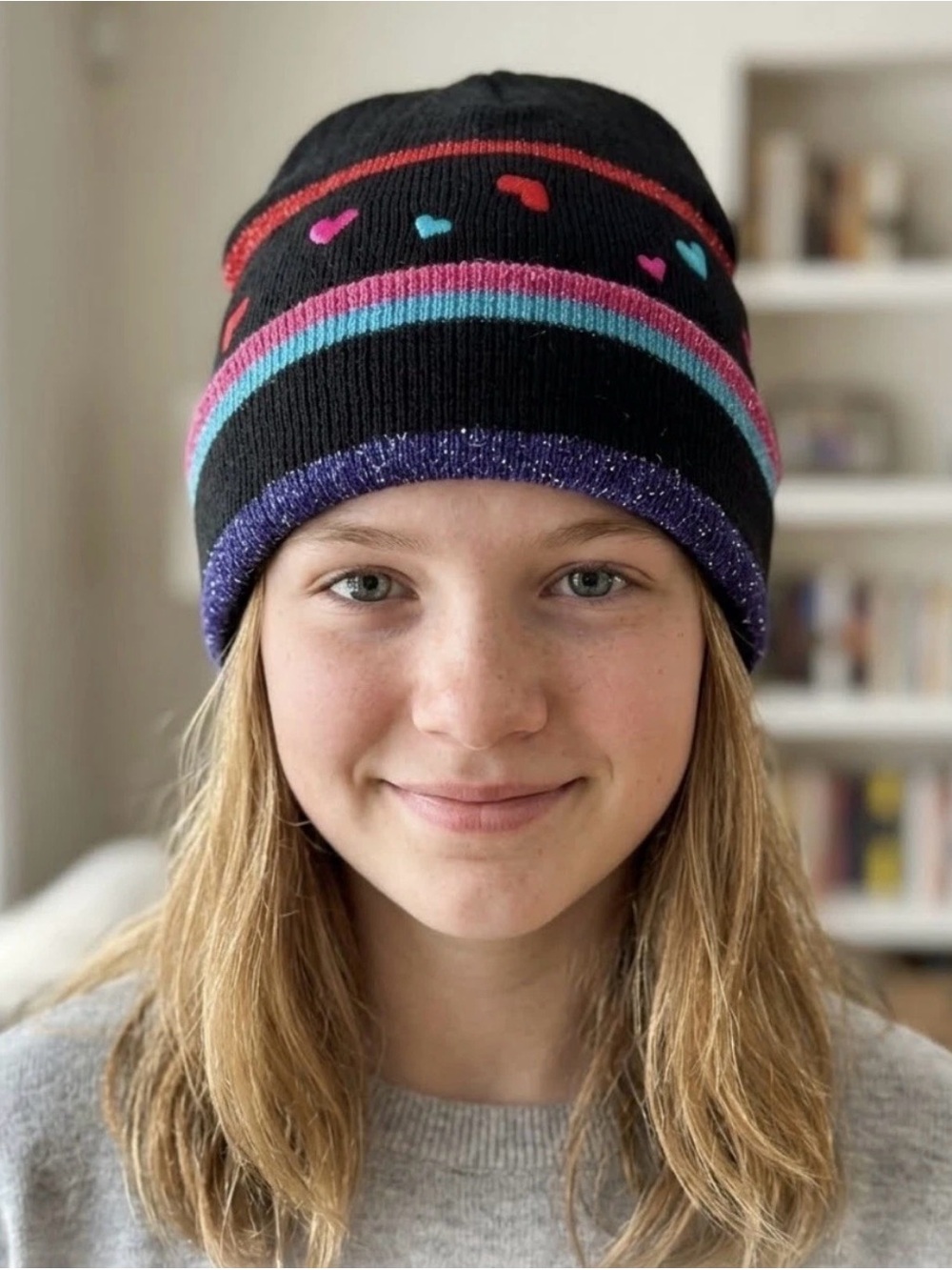 Vintage Outbrook  Black Multi Hearts Striped Acrylic Beanie Girls One Size